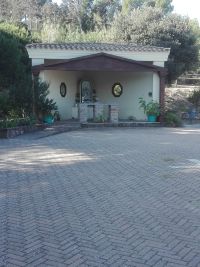 statuetta Santa Maria Chiara nel parco di Monte Claro